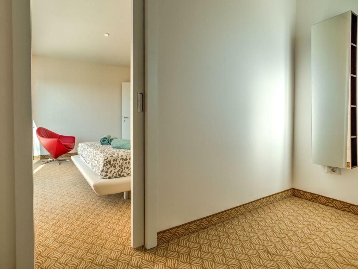 Apartment Karmen By Interhome Ловречица Экстерьер фото