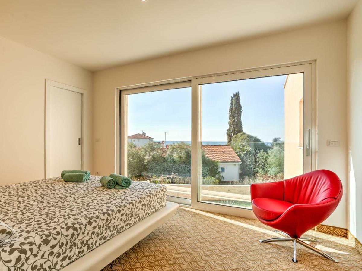 Apartment Karmen By Interhome Ловречица Экстерьер фото